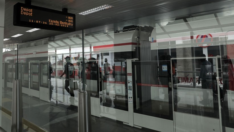 LRT Jakarta Siap Beroperasi Akhir Maret 2019 - Bagian 4