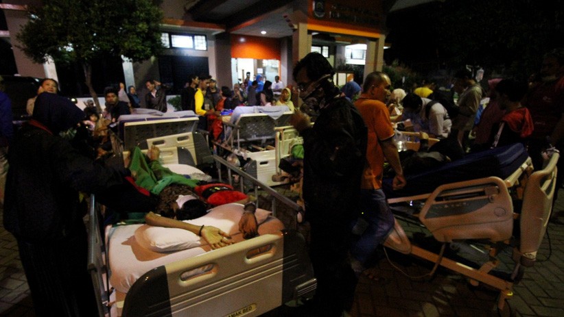 RSUD Kota Tangerang Kebakaran, Ratusan Pasien Dievakuasi - Bagian 2