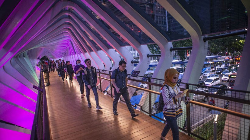 Warna-Warni JPO GBK yang Kekinian dan Berkonsep Artistik - Bagian 2