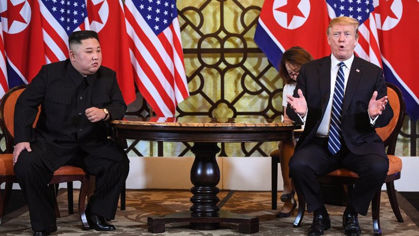 Foto-Foto Pertemuan Kedua Donald Trump dan Kim Jong Un di Vietnam - Bagian 1