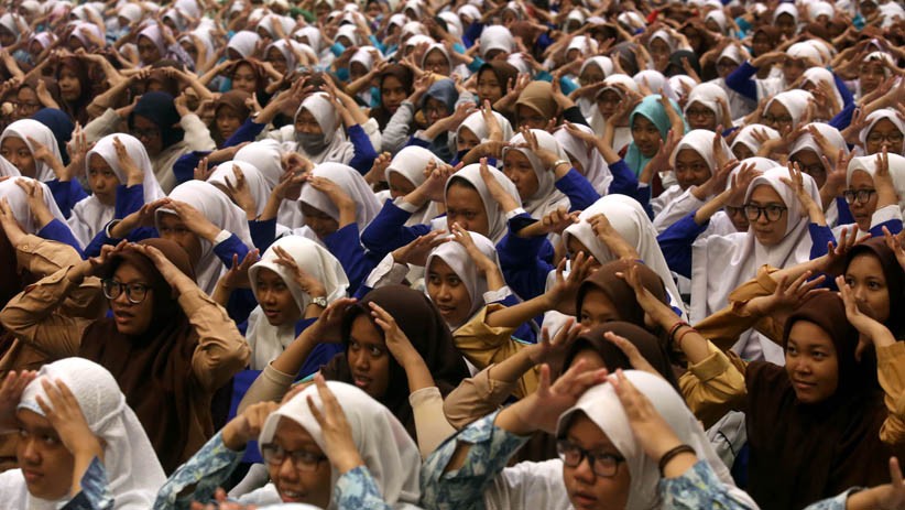 Gubernur Khofifah Motivasi Ribuan Pelajar Jelang Ujian Nasional
