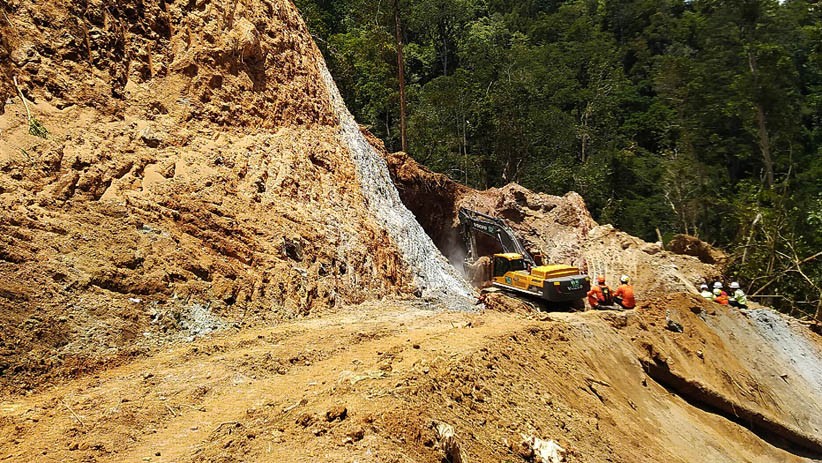 Basarnas Gali Jalur Evakuasi Korban Tambang Emas Longsor di Sulut