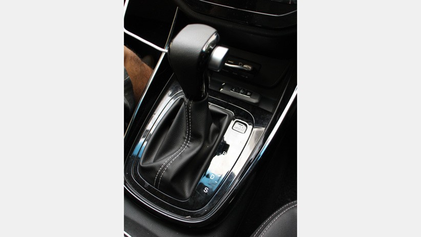 Fitur-Fitur di Wuling Almaz Ini Bikin Betah saat Perjalanan Jauh - Bagian 4