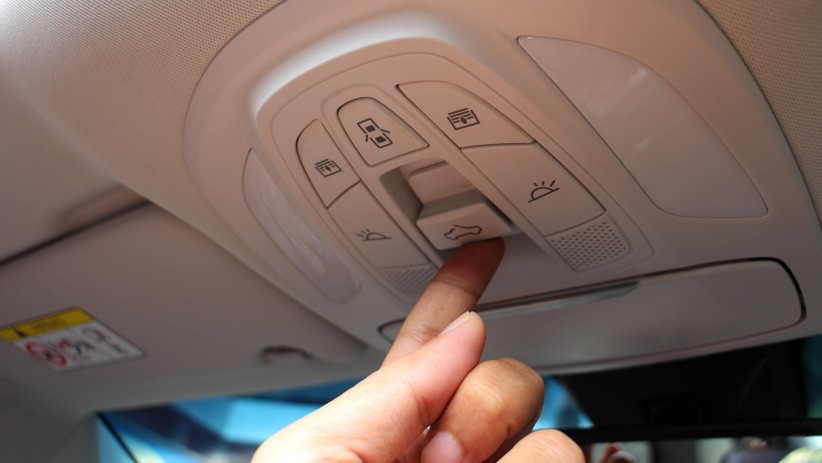 Fitur-Fitur di Wuling Almaz Ini Bikin Betah saat Perjalanan Jauh - Bagian 7