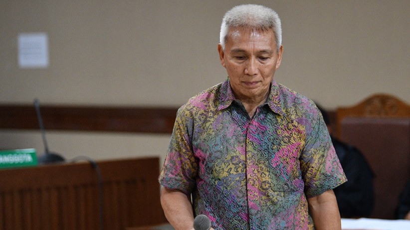 Sekjen dan Bendahara Umum KONI Didakwa Beri Suap Pejabat Kemenpora - Bagian 4