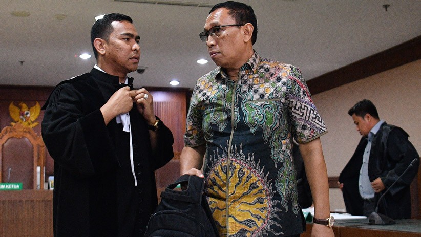 Sekjen dan Bendahara Umum KONI Didakwa Beri Suap Pejabat Kemenpora - Bagian 1