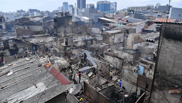 305 Rumah di Permukiman Padat Krukut Ludes Terbakar - Bagian 1
