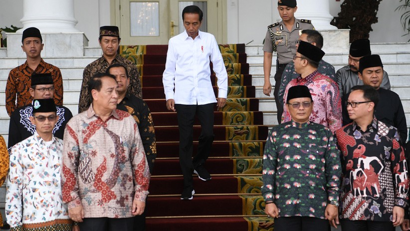 Presiden Jokowi Temui Ormas FBR di Istana Bogor - Bagian 3