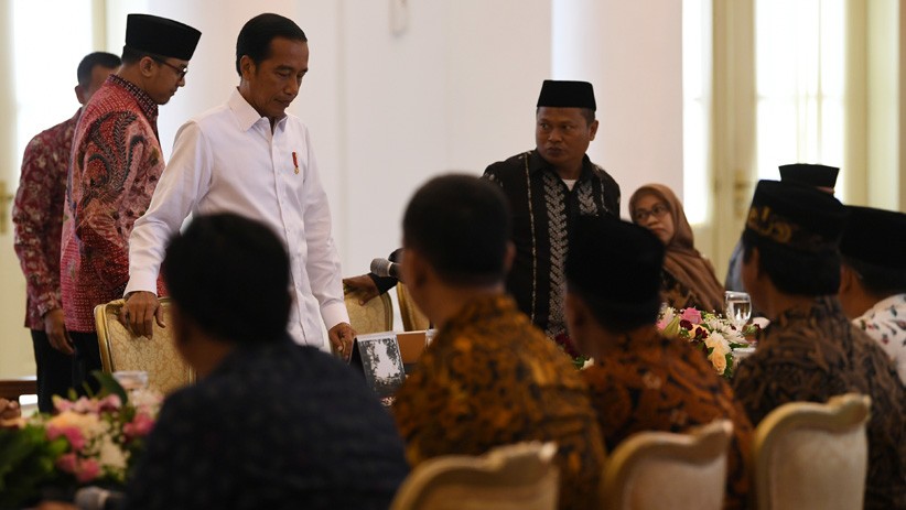 Presiden Jokowi Temui Ormas FBR di Istana Bogor - Bagian 2