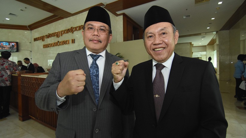 DPR Sahkan Wahiduddin Adams dan Aswanto sebagai Hakim MK - Bagian 2