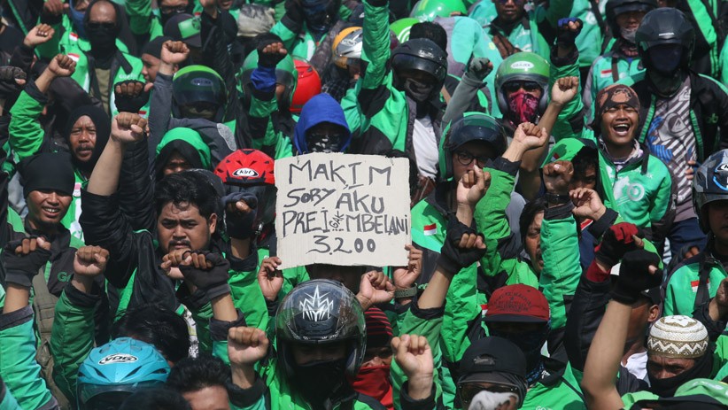 Ribuan Driver Ojek Online Surabaya Turun ke Jalan Bawa 7 Tuntutan