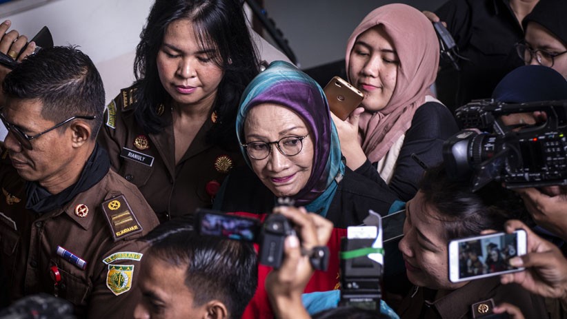 Hakim Tolak Eksepsi, Begini Ekspresi Ratna Sarumpaet - Bagian 1