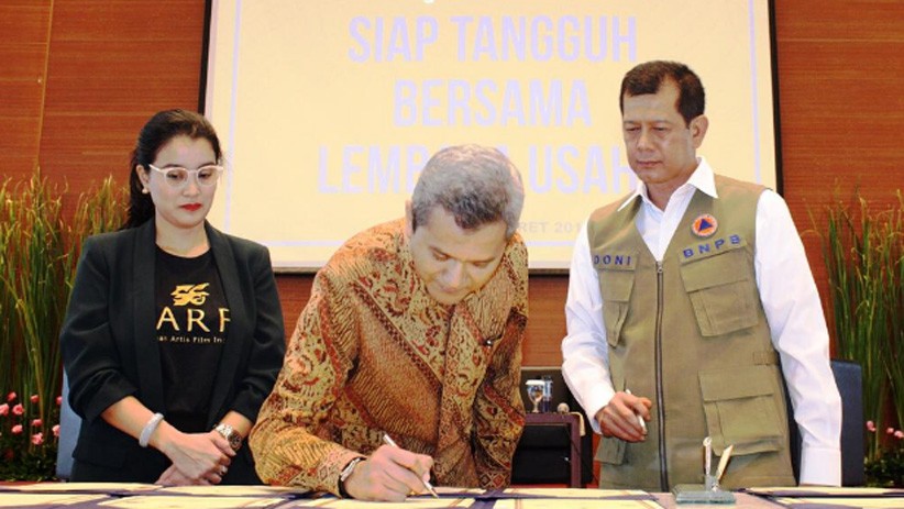 XL Axiata Sosialisasikan Konten Bela Negara Lewat SMS Broadcast - Bagian 2