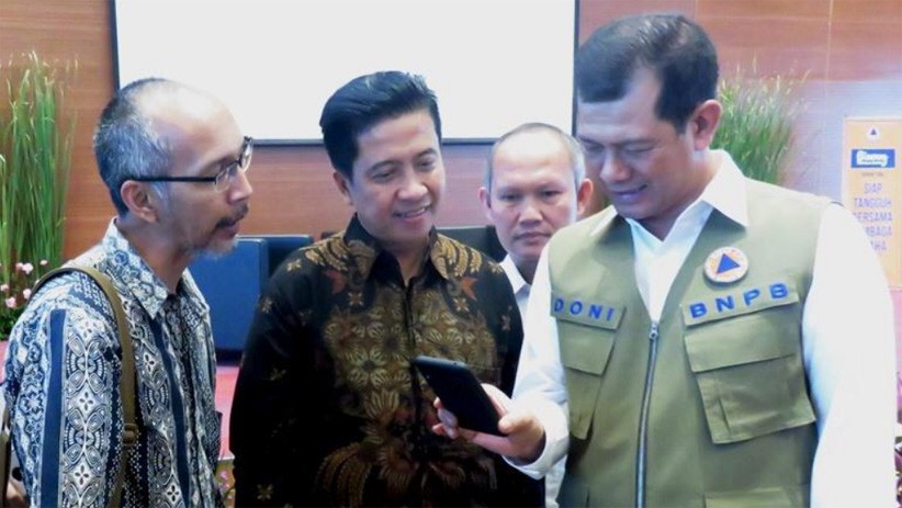 XL Axiata Sosialisasikan Konten Bela Negara Lewat SMS Broadcast - Bagian 3