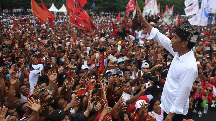 Ribuan Pendukung Sambut Jokowi saat Kampanye Terbuka di Banyuwangi