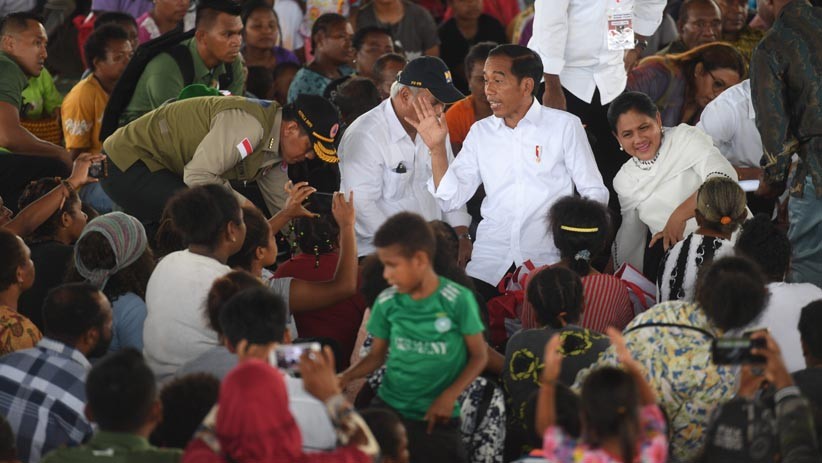 Presiden Jokowi Kunjungi Pengungsi Korban Banjir Bandang Sentani