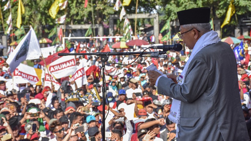 Ma'ruf Amin Didampingi TGB Kampanye Terbuka di NTB