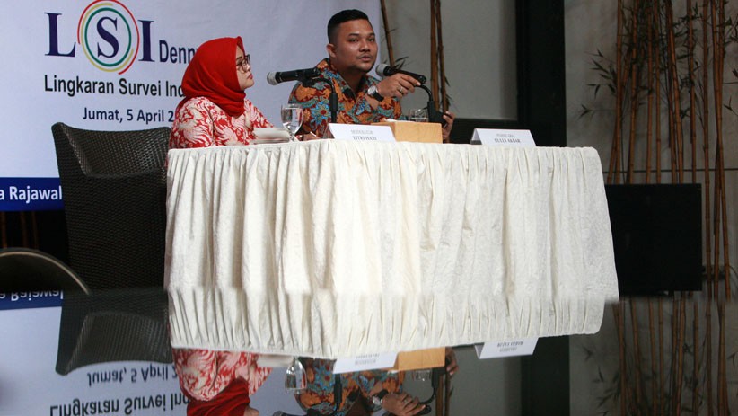 LSI Rilis Survei Pengaruh Caleg terhadap Posisi Partai Politik - Bagian 1