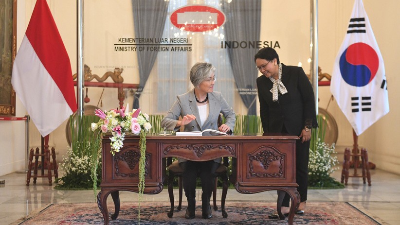 Menlu RI-Korsel Gelar Pertemuan Bahas Kerja Sama Ekonomi - Bagian 3