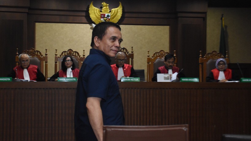 Gubernur Nonaktif Aceh Irwandi Yusuf Divonis 7 Tahun Penjara