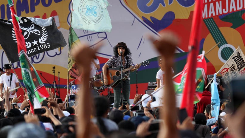 Kampanye Dukung 01 di Padang, Slank Ajak Masyarakat Tidak Golput - Bagian 2