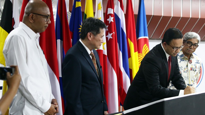 Gubernur Anies Resmikan Stasiun MRT ASEAN - Bagian 2