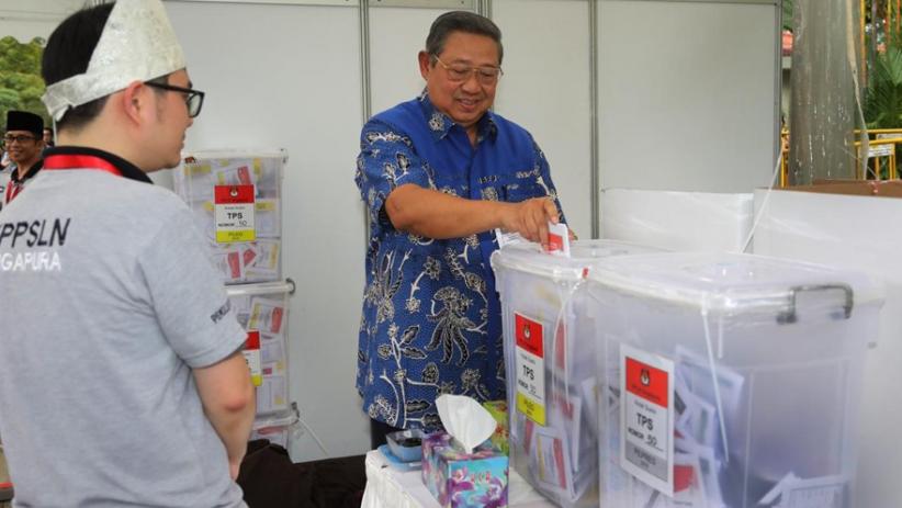 SBY Temani Ani Yudhoyono Nyoblos di Atas Ranjang Rumah Sakit Singapura - Bagian 4