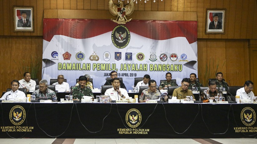 Menko Polhukam Pimpin Rakor Pengamanan Pemilu Serentak 2019 - Bagian 2