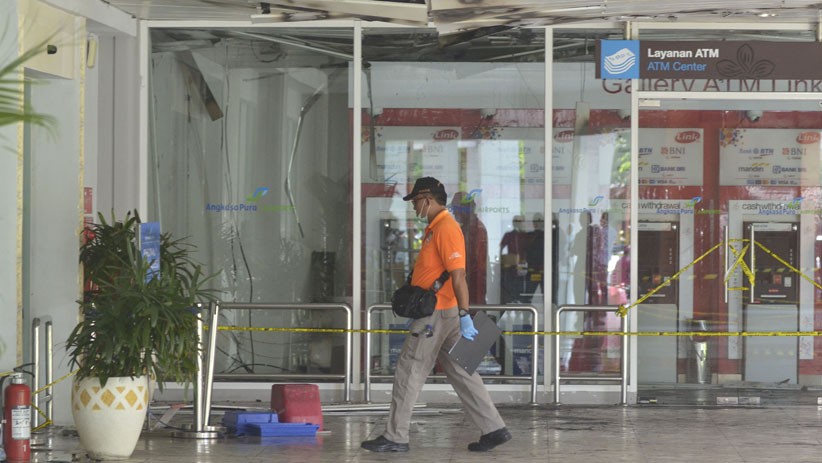 Polisi Olah TKP Lokasi Kebakaran di Bandara I Gusti Ngurah Rai