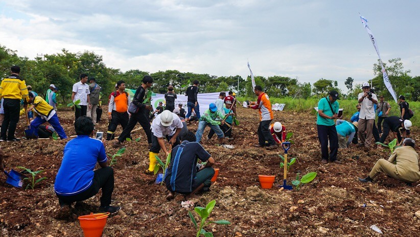 Semen Indonesia Gelar Community Day: #MembangunLingkungan - Bagian 4