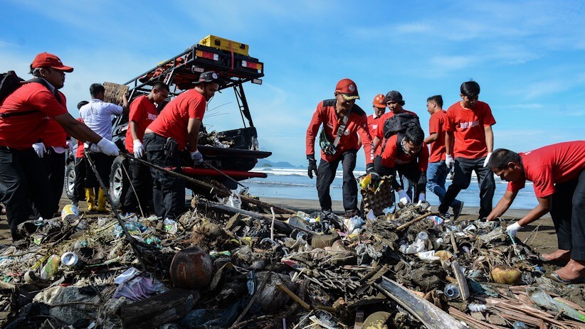 Semen Indonesia Gelar Community Day: #MembangunLingkungan - Bagian 3