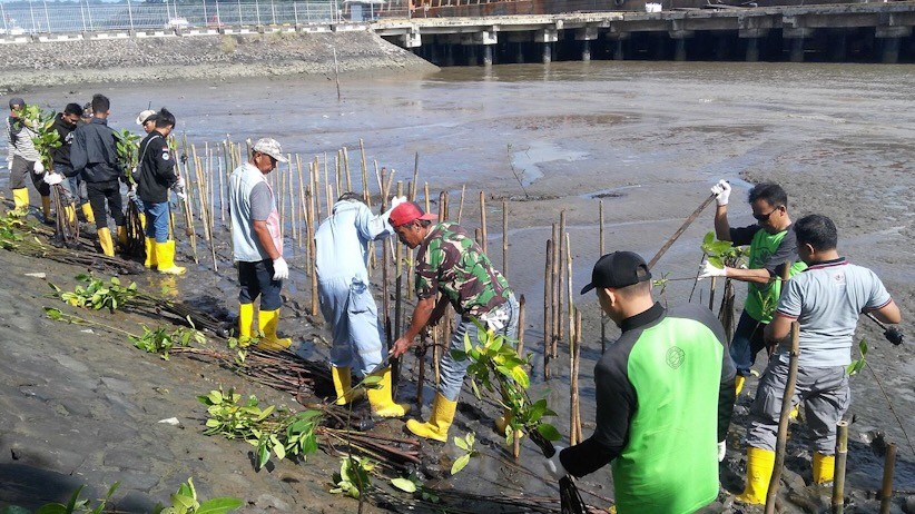 Semen Indonesia Gelar Community Day: #MembangunLingkungan - Bagian 2