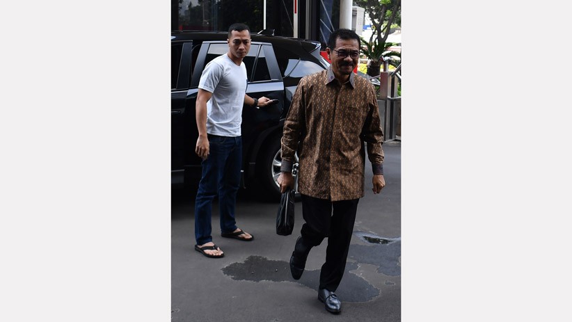 Gamawan Fauzi Diperiksa KPK terkait Kasus Korupsi E-KTP - Bagian 3