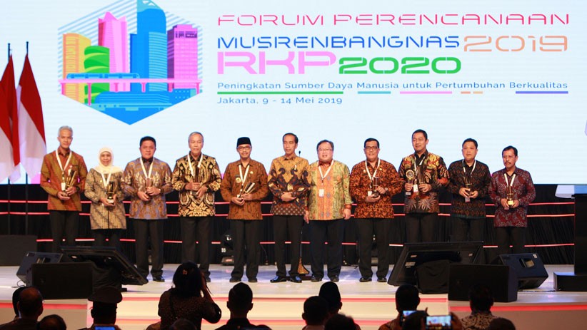 Jokowi Siapkan Indonesia Peringkat 5 Ekonomi Terbesar Dunia Tahun 2045 - Bagian 2