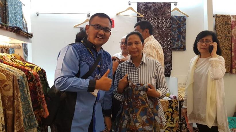 Menteri BUMN Temui Pengusaha RKB Binaan BNI saat Gelar Batik Nusantara 2019 - Bagian 3