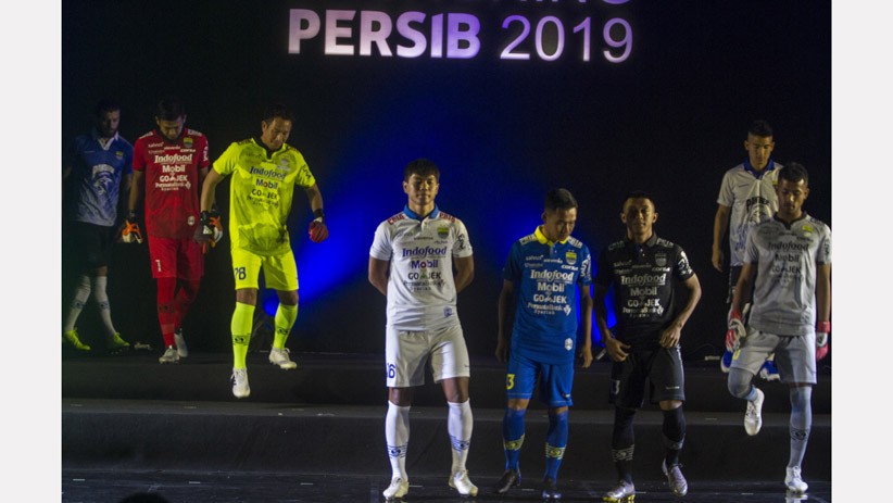 Ini Dia 31 Pemain Persib Bandung dengan Jersey Baru - Bagian 3