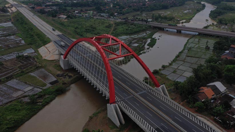 Diperkirakan Dilalui 1,72 Juta Pemudik, Begini Mulusnya Jalan Tol Trans Jawa - Bagian 4