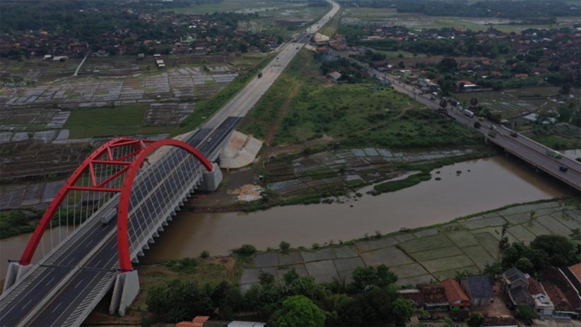 Diperkirakan Dilalui 1,72 Juta Pemudik, Begini Mulusnya Jalan Tol Trans Jawa - Bagian 3