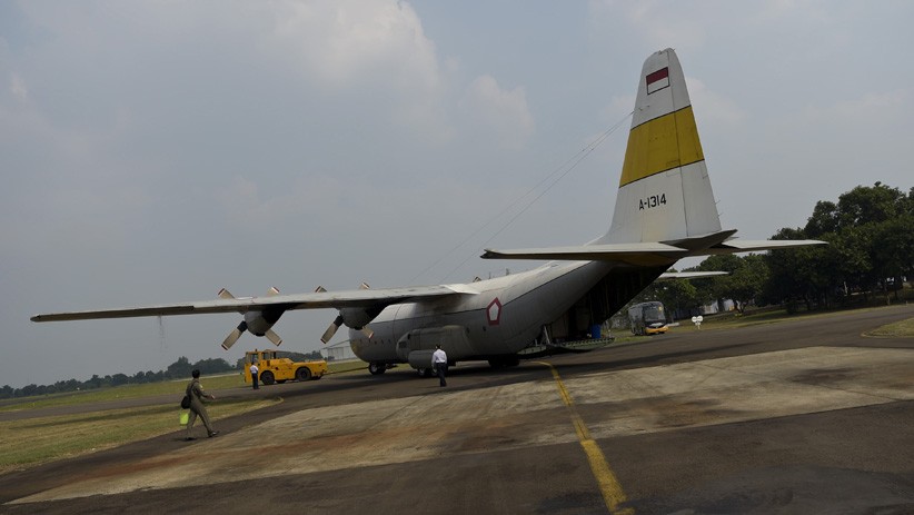 TNI AU Persiapkan Pesawat Hercules C-130 untuk Menjemput Jenazah Ani Yudhoyono - Bagian 1