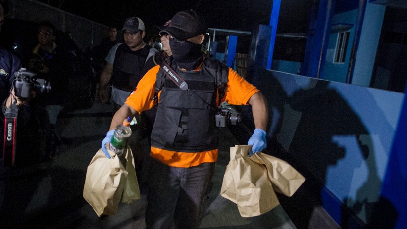 Olah TKP Rumah Pelaku Bom Bunuh Diri, Polisi Amankan Detonator dan Bahan Kimia