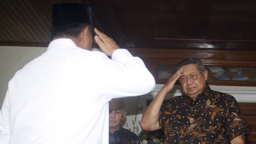 Pulang dari Eropa, Prabowo Takziah ke Rumah SBY - Bagian 2