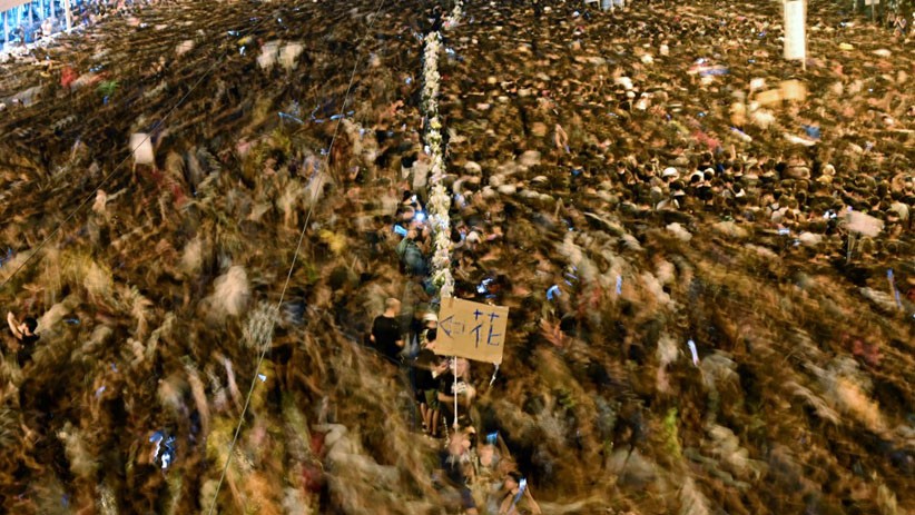 2 Juta Orang Turun ke Jalan Tuntut Pemimpin Hong Kong Carrie Lam Mundur - Bagian 2