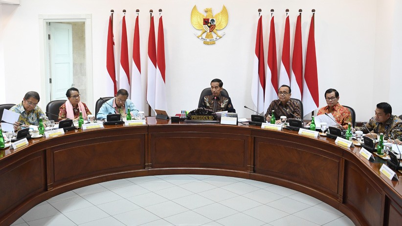 Presiden Jokowi Pimpin Rapat Persiapan KTT Asean dan KTT G20 - Bagian 1