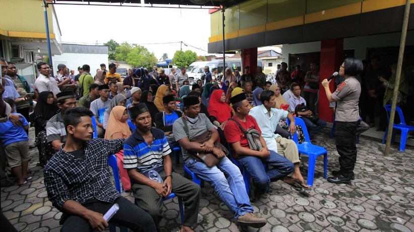 Suasana Haru Keluarga Korban Kebakaran Pabrik Korek Api di RS Bhayangkara - Bagian 2