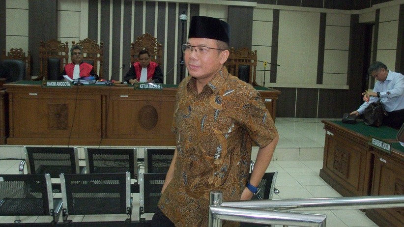 Kasus Dugaan Suap, Taufik Kurniawan Dituntut 8 Tahun Penjara