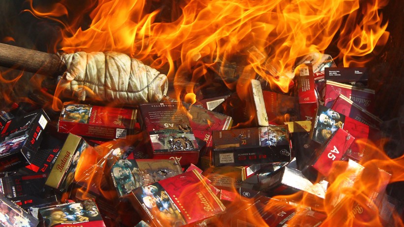 Bea Cukai Musnahkan Barang Ilegal Hasil Sitaan Senilai Rp1,2 Miliar - Bagian 2