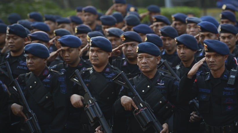 Puluhan Ribu Personel TNI-Polri Amankan Sidang Putusan Sengketa Pilpres - Bagian 4