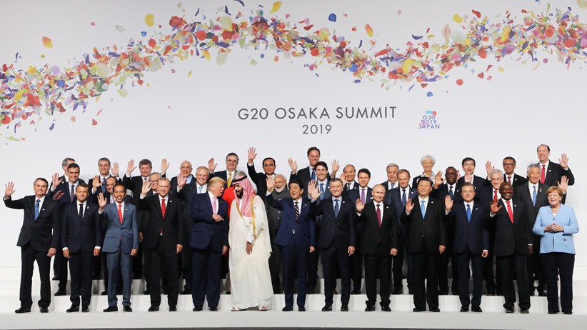 Momen Para Pemimpin Dunia Foto Bersama saat KTT G20 di Osaka - Bagian 1