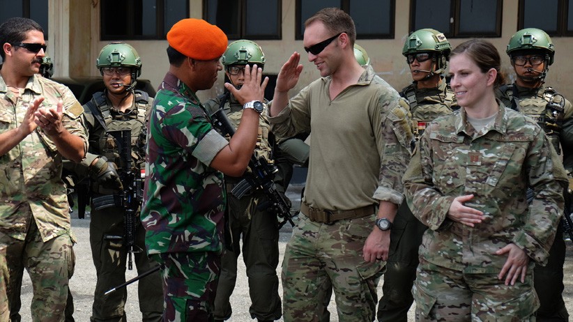 Kerja Sama Militer, Paskhas TNI AU dan Tentara AS Latihan Taktik Tempur - Bagian 3