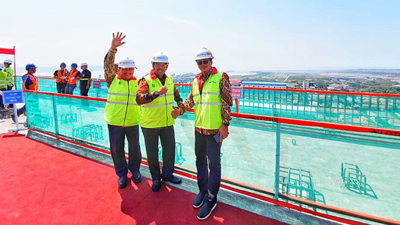 Wika Gedung dan Pelindo III Topping Off Pelindo Place Jatim - Bagian 2